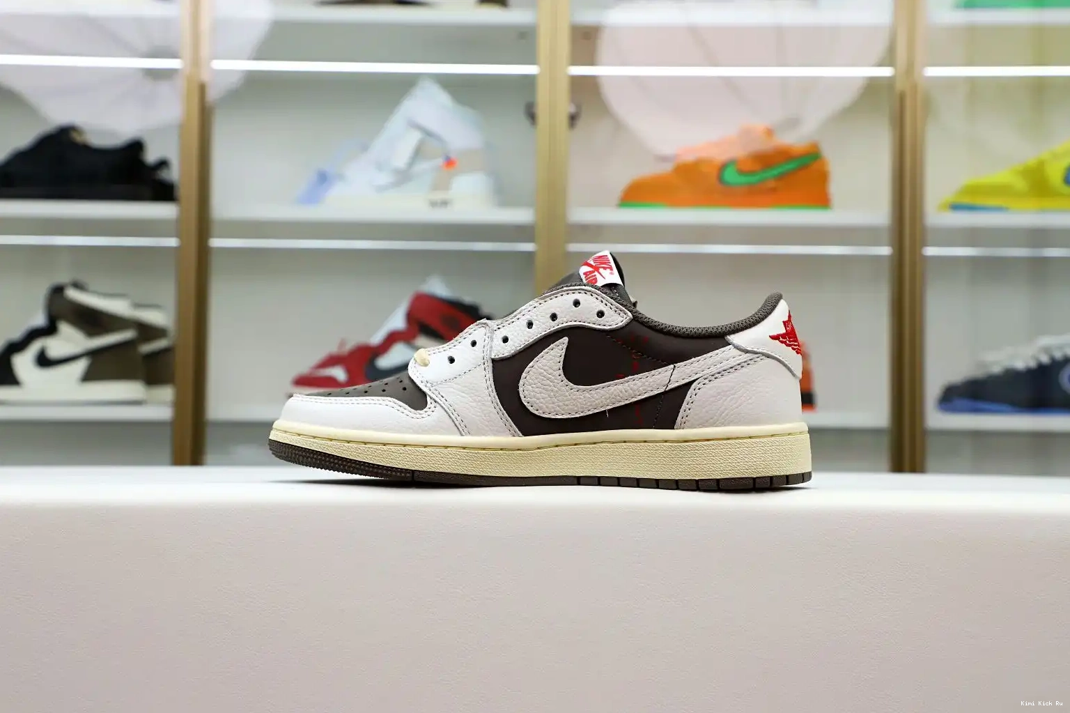 TRAVIS SCOTT 1 AIR LOW REVERSE OG Kimikick MOCHA X JORDAN 0822